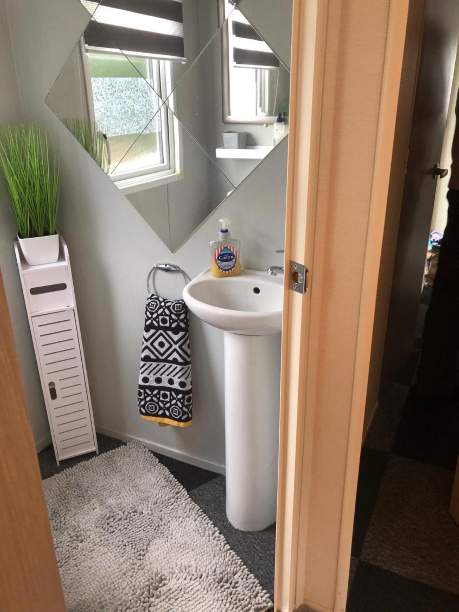 Seabreeze, Utopia, Walking Distance To Beach, 5 Star Shorefield Country Park, Milford On Sea, Shorefield Road, So41 0Lh, United Kingdom Exterior foto