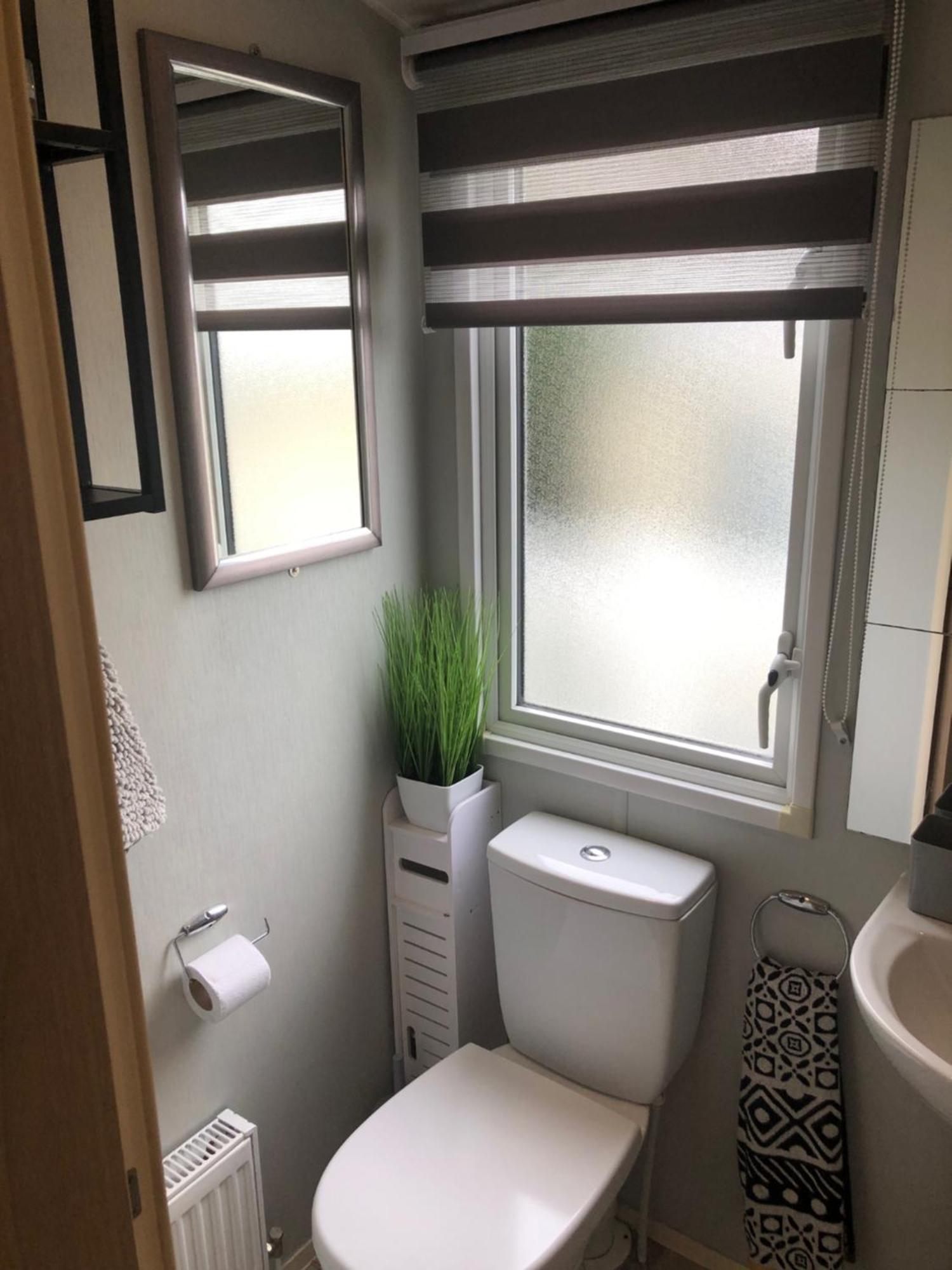 Seabreeze, Utopia, Walking Distance To Beach, 5 Star Shorefield Country Park, Milford On Sea, Shorefield Road, So41 0Lh, United Kingdom Exterior foto